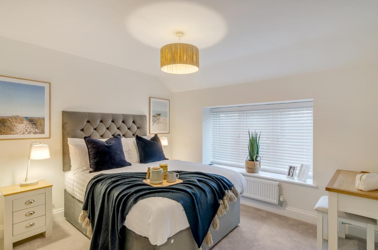 Spacious 6-Bed Home, Near The Norfolk Broads Clippesby Екстериор снимка