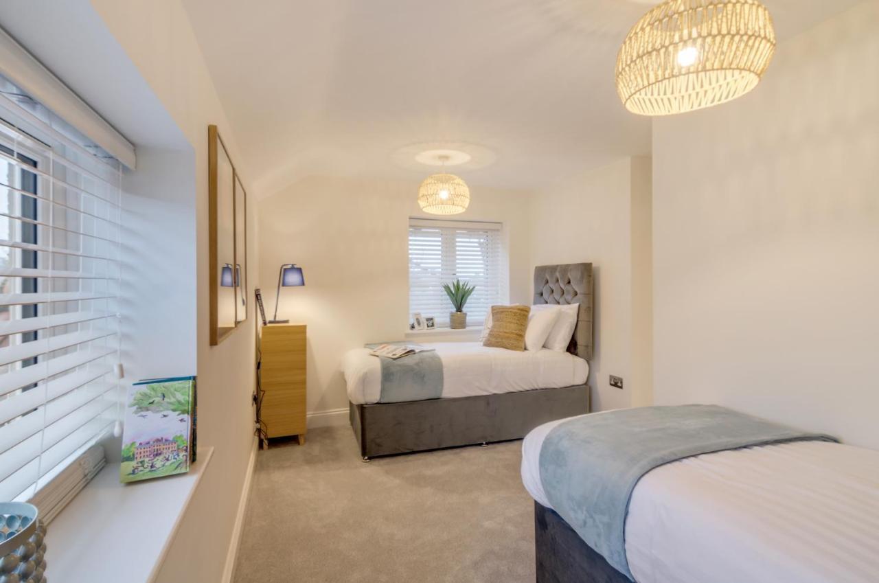 Spacious 6-Bed Home, Near The Norfolk Broads Clippesby Екстериор снимка